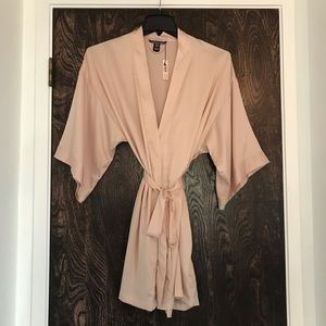 Victoria’s Secret Satin Robe NWT